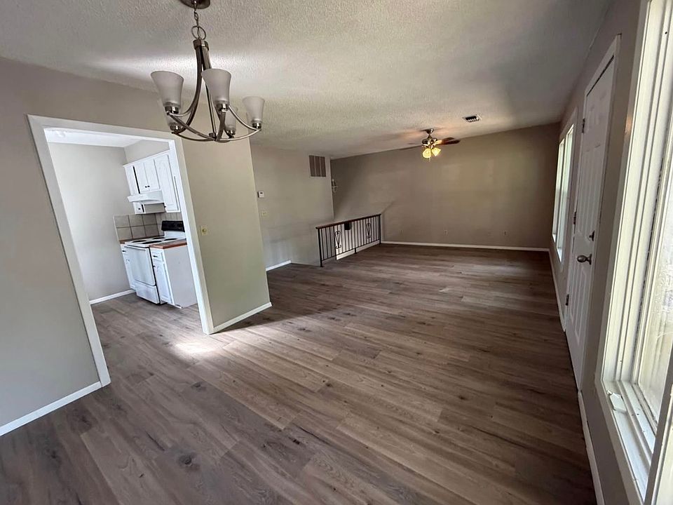 1st image of 36 Mellor Ln