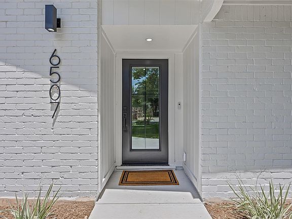 3rd image of 6507 Pevensey Dr