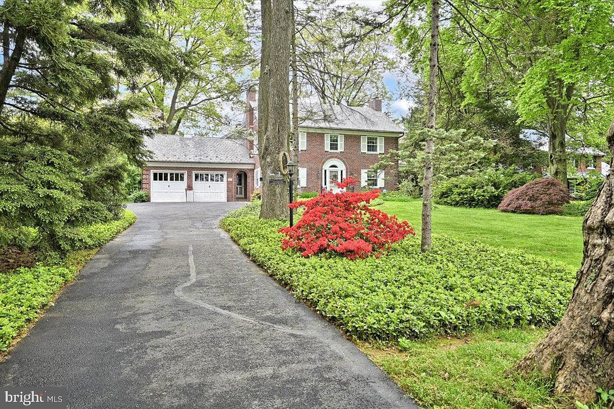 61 W Roseville Rd, Lancaster, PA 17601 Zillow