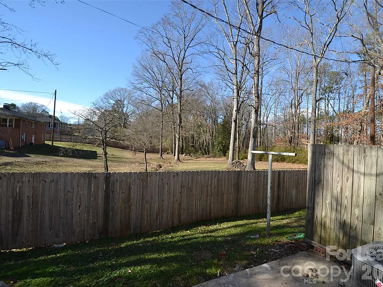 120 Ethel Dr #9 — Photo 17