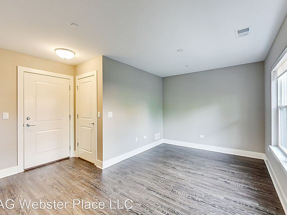 4th image of 25 Clay Ave