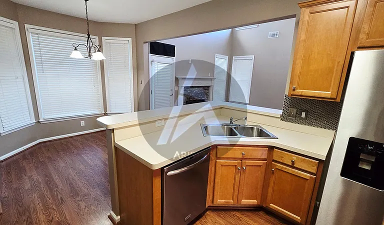 223 Elmbrook Ln — Photo 15