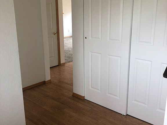 2nd image of 2147 S Crestmont Dr