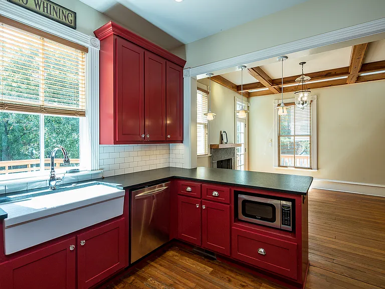 765 Woodland Ave SE — Photo 23