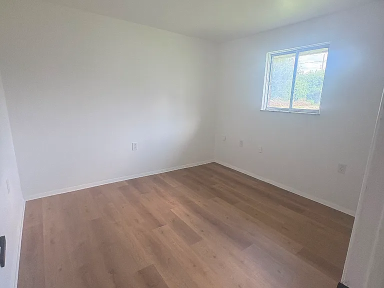 437 Forest St #437 — Photo 4