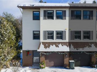 1 Shadow Hill Ct, Rothesay, NB E2E3N7