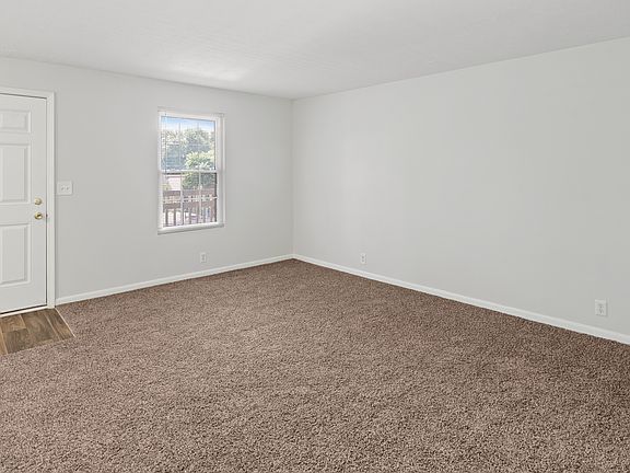 5th image of 1870 Frankfort Ave APT 4