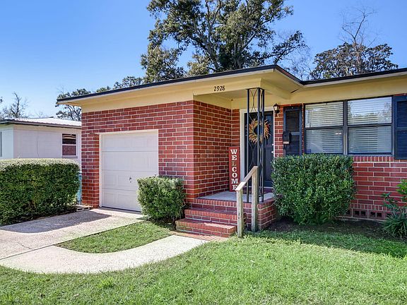 2nd image of 2928 Oakcove Ln