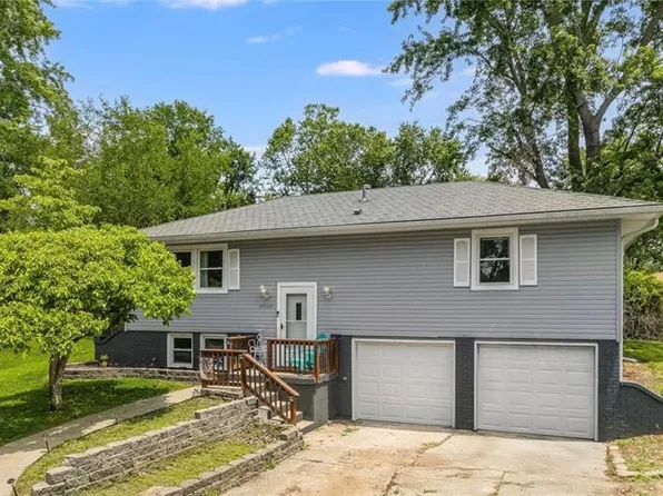 20104 E 13th St S, Independence, MO 64057
