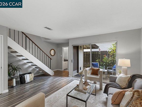 5th image of 5468 Roundtree Pl APT C