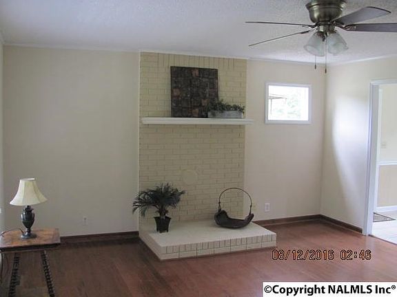 5th image of 2727 Charity Ln
