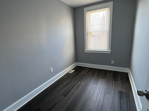 5th image of 1728 N Peach St #1