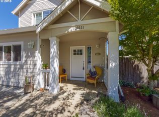 39221 Woodbury St, Sandy, OR 97055