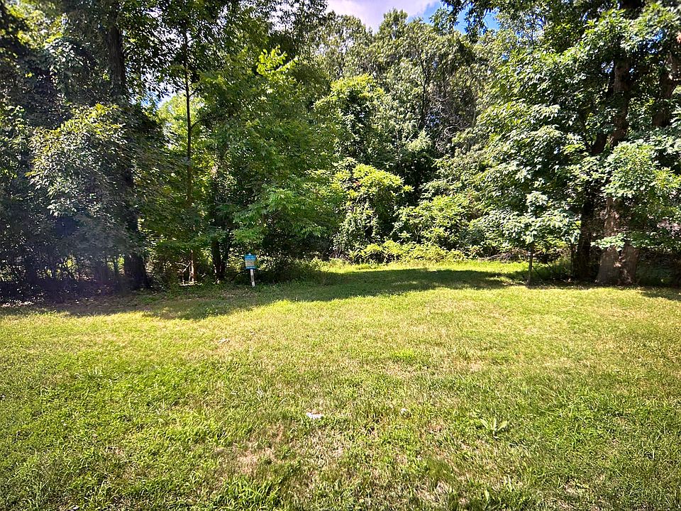 1st image of 7020 Lakemont Cir