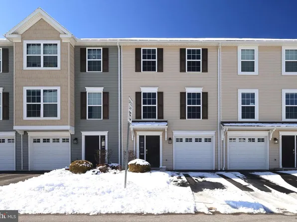 166 Towhee Dr, Boalsburg, PA 16827