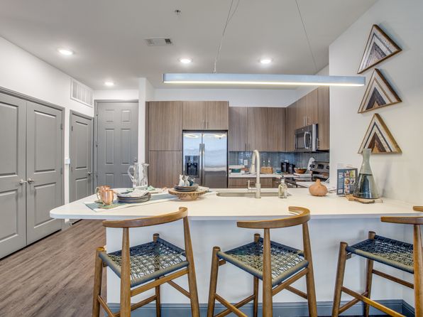 1090 W Exchange Pkwy #F301