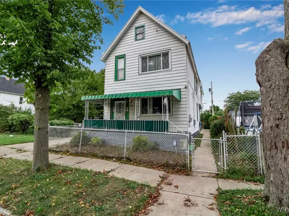 65 Waverly St, Buffalo, NY 14208
