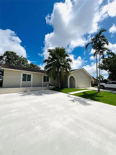 26205 SW 133rd Ct Photo 1