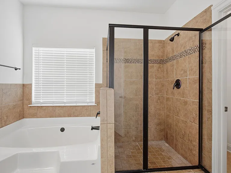 5060 Rialto Way — Photo 16