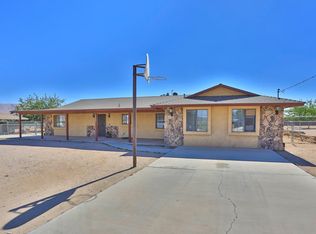 18587 Hinton St, Hesperia, CA 92345