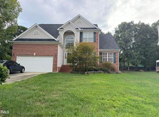 112 Fairchild Downs Pl, Cary, NC 27518