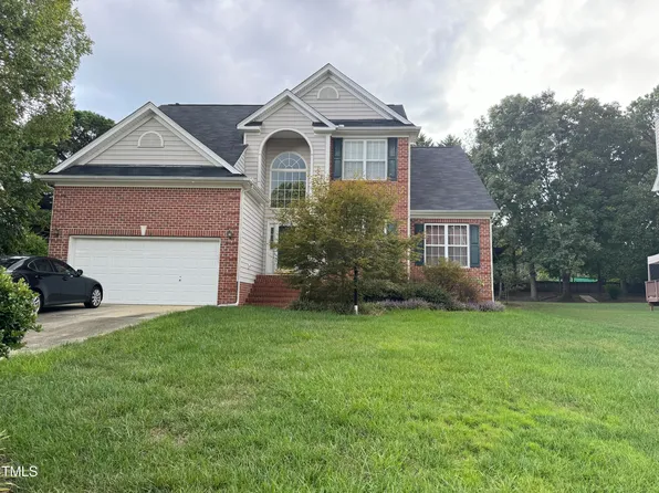 112 Fairchild Downs Pl, Cary, NC 27518