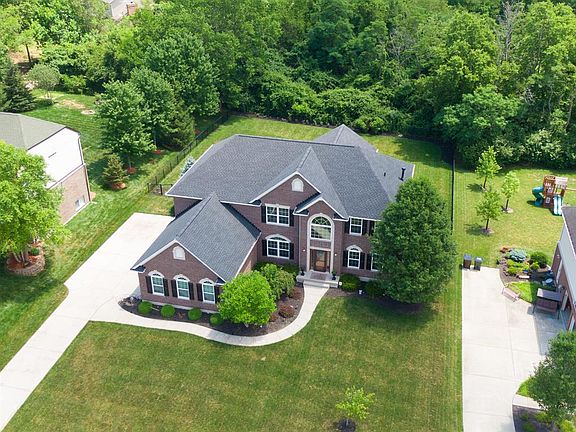 3rd image of 5356 Elmwood Ln