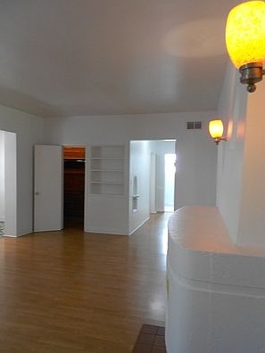 3rd image of 936 Lenox Ave