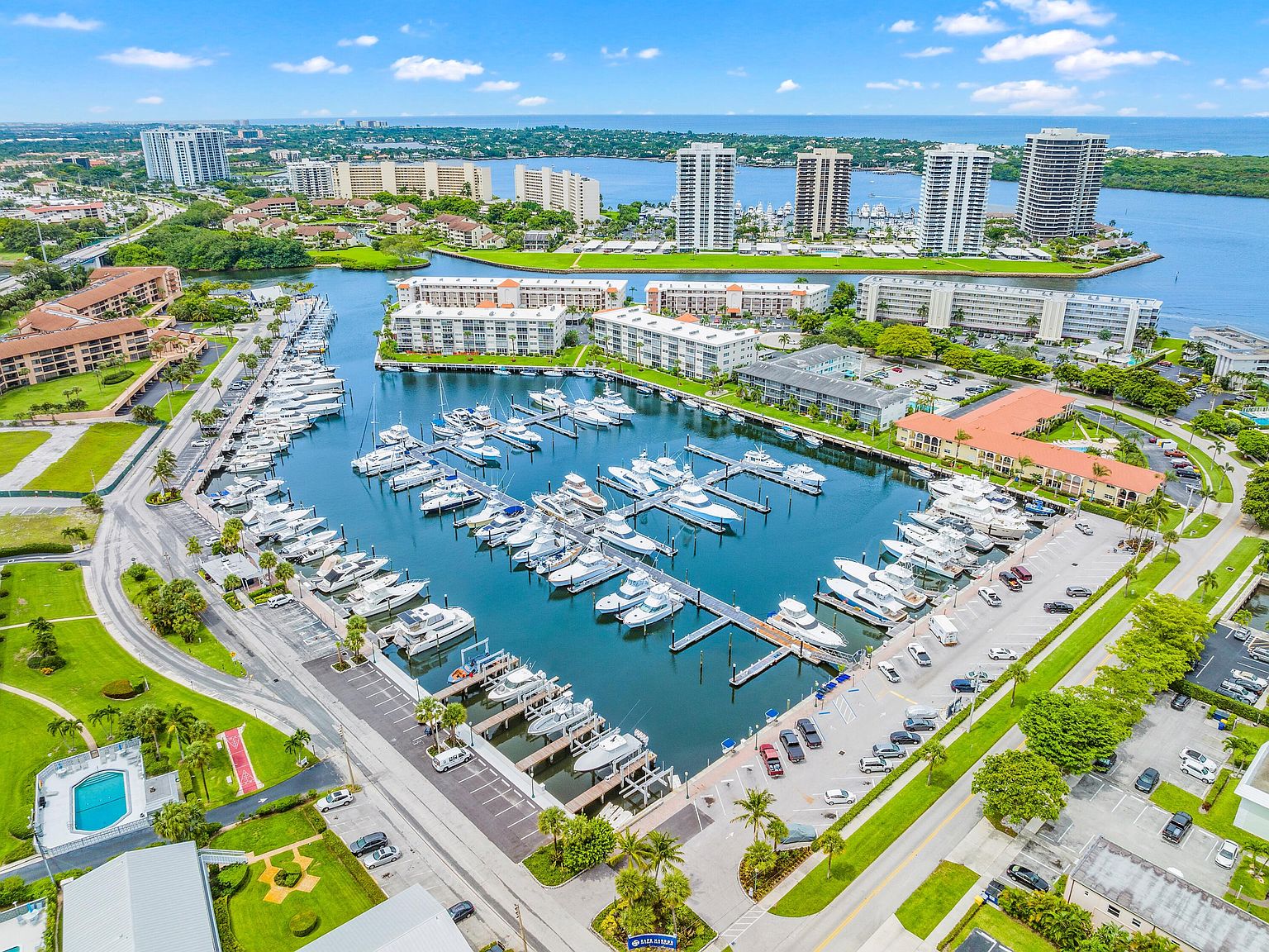 Town Center at Boca Raton - Yacht Haven Park & Marina