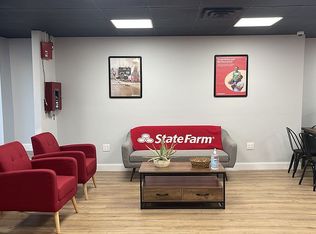 84 S Washington Ave, Bergenfield, NJ 07621