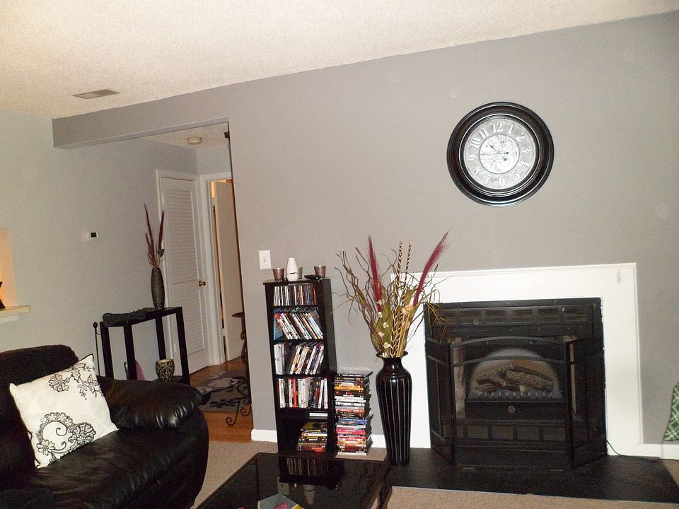 1st image of 564 Candle Ln APT 204