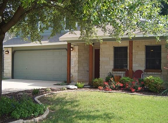 3rd image of 1818 Brentwood Dr