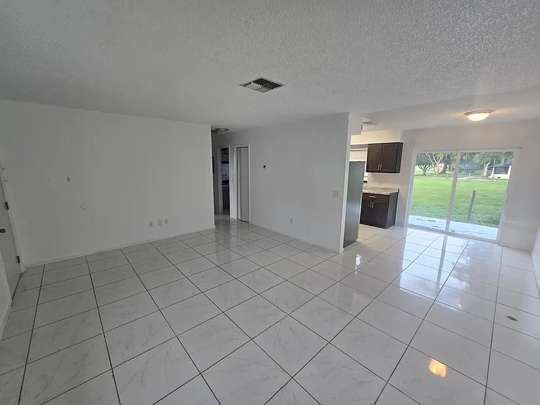 349 Denton Ave #A — Photo 4