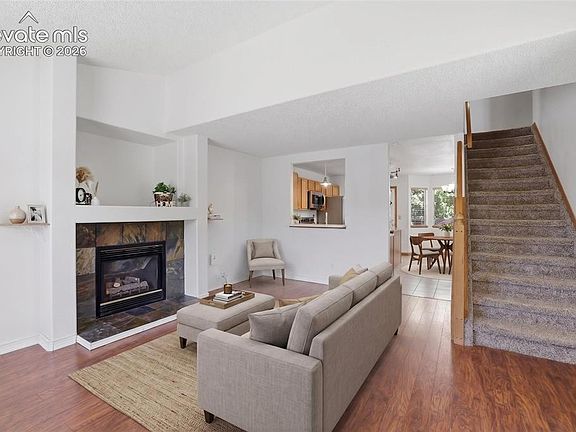 4th image of 5947 Corinth Dr