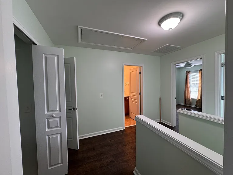 8211 Saltwood Pl — Photo 27