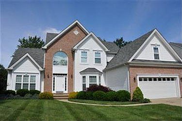 1st image of 476 Waterside Dr