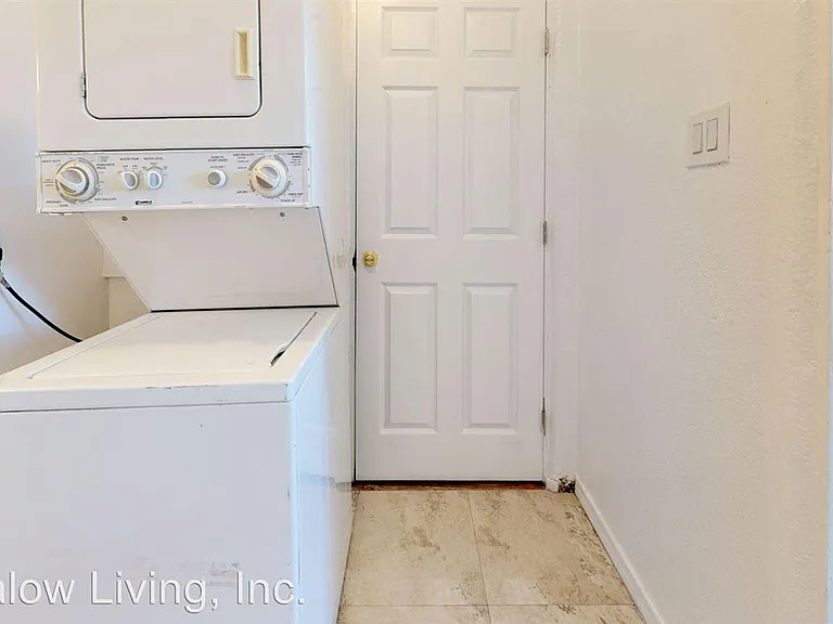 135 N Gale Dr #2 — Photo 5