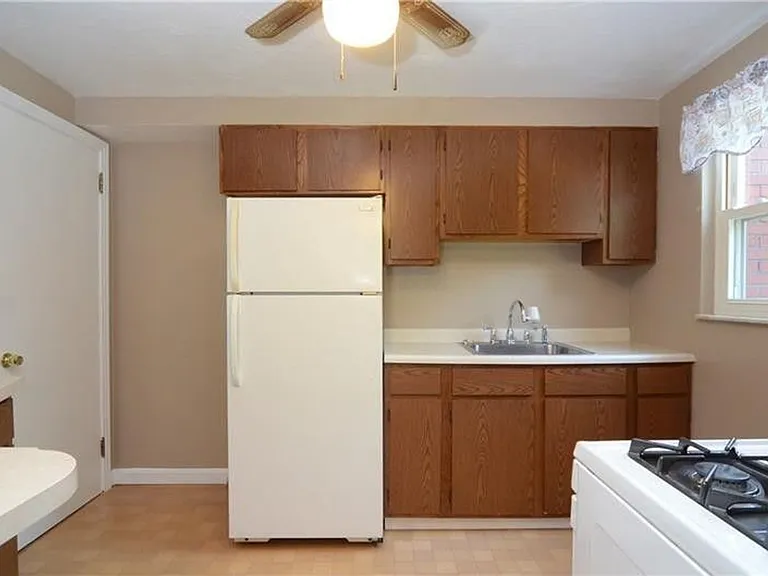799B Cooke Dr — Photo 6