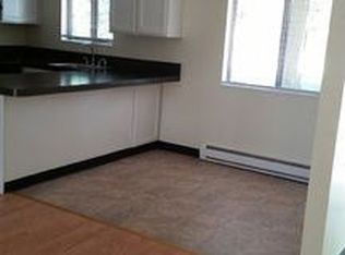 1790 Bailey Hill Rd APT 2, Eugene, OR 97402