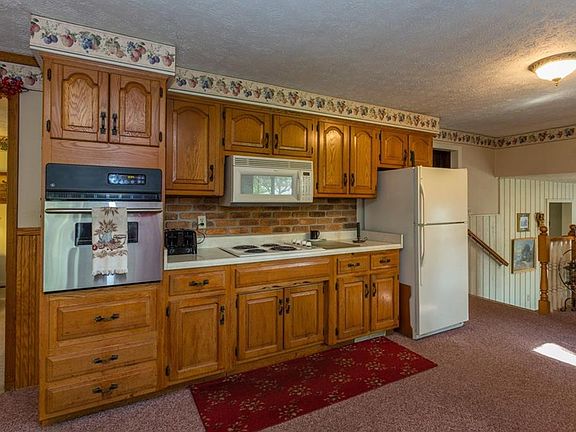 4th image of 2967 N County Road 425 E