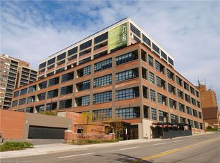 112 Benton St #710, Kitchener, ON N2G3H6