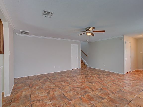 4th image of 156 Onyx Lake Dr