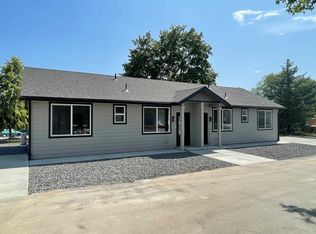 4215 N Locust Rd, Spokane, WA 99206