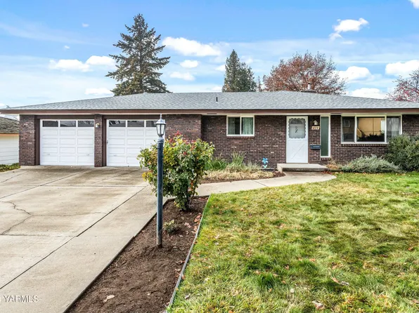 404 S 45th Ave, Yakima, WA 98908