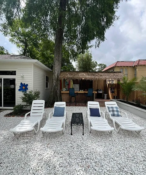 7625 Freret St #B — Photo 12