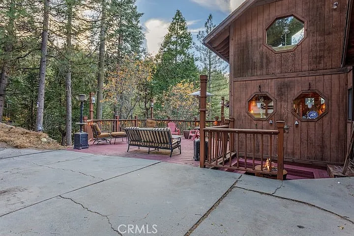 723 Bergschrund Dr — Photo 25