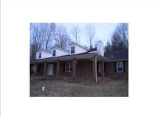 59255 Locust Rd, South Bend, IN 46614