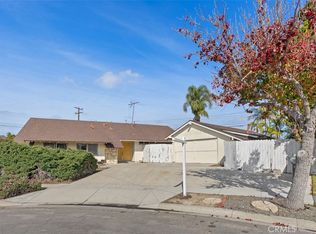 2859 Serang Pl, Costa Mesa, CA 92626