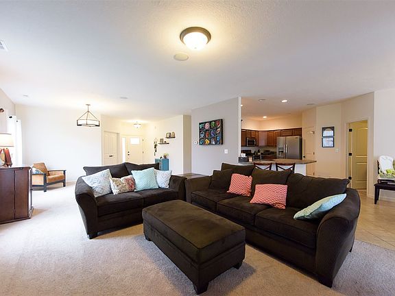 2nd image of 3304 Shrewsbury Dr