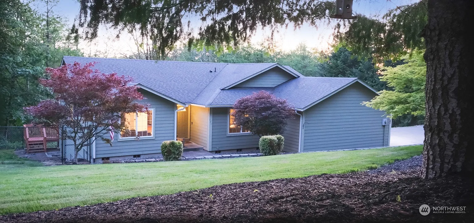 131 Ridgemont Road photo 1